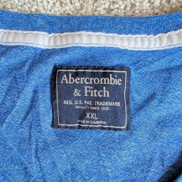 Abercrombie & Fitch V-Neck Tee Mens XXL Blue Short Sleeve - Picture 3 of 3